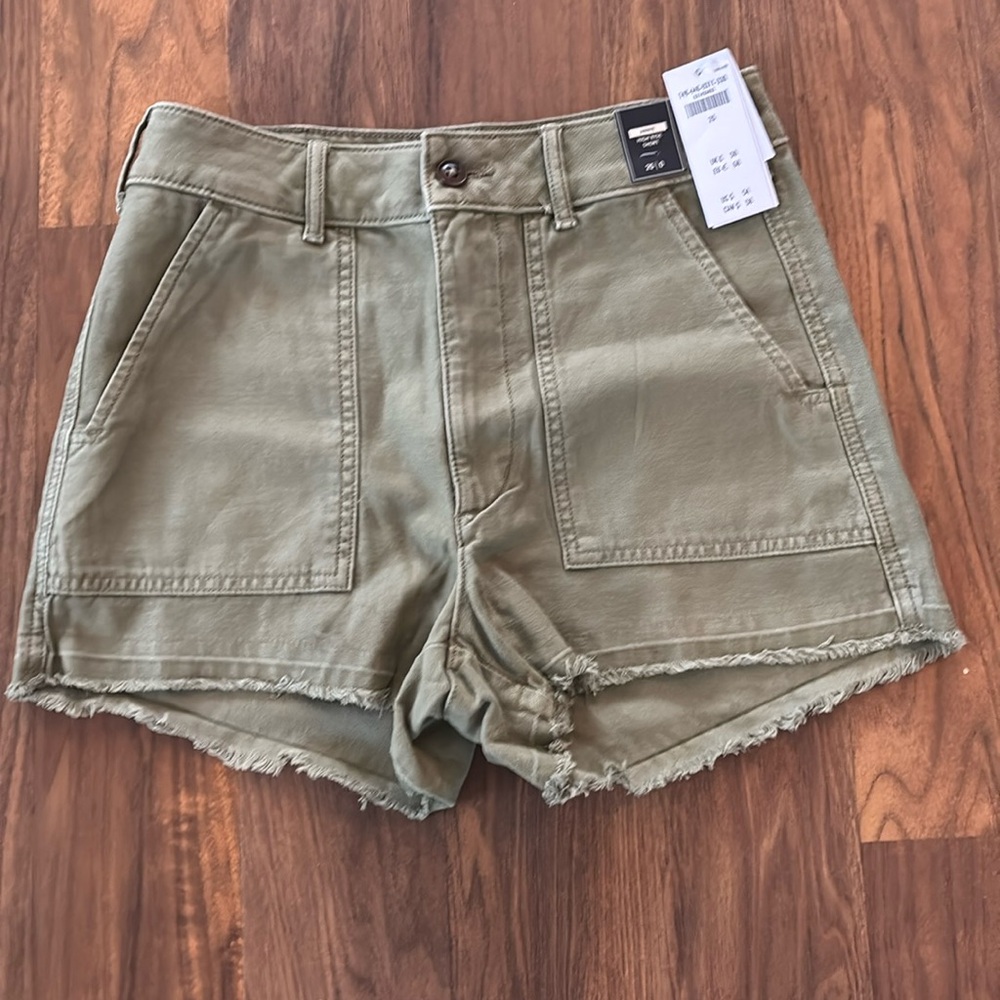 NWT Abercrombie & Fitch Annie High Rise Shorts size 0